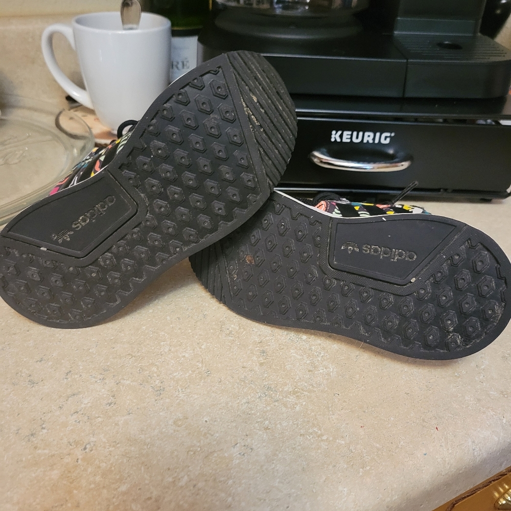 Toddler Size 11 Adidas Shoes - Picture 6 of 7